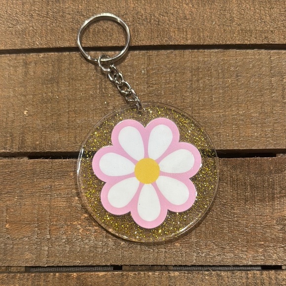 Floral Keychain with Pink and Yellow Daisy - Picture 1 of 2